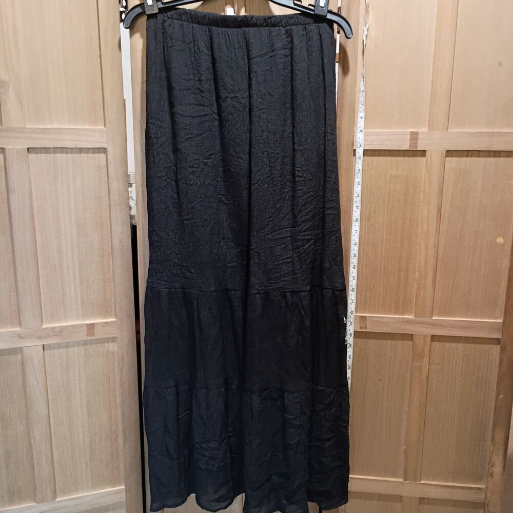 Umgee embroidered skirt small elastic waist will fit medium short liner - Picture 5 of 7